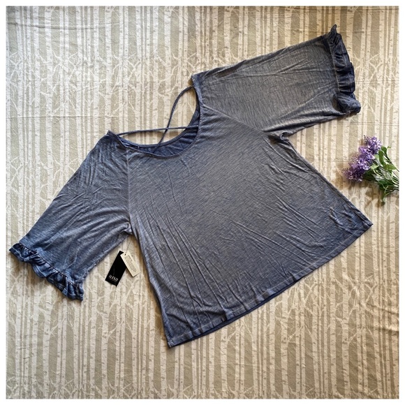 a.n.a. blouse - Picture 4 of 5